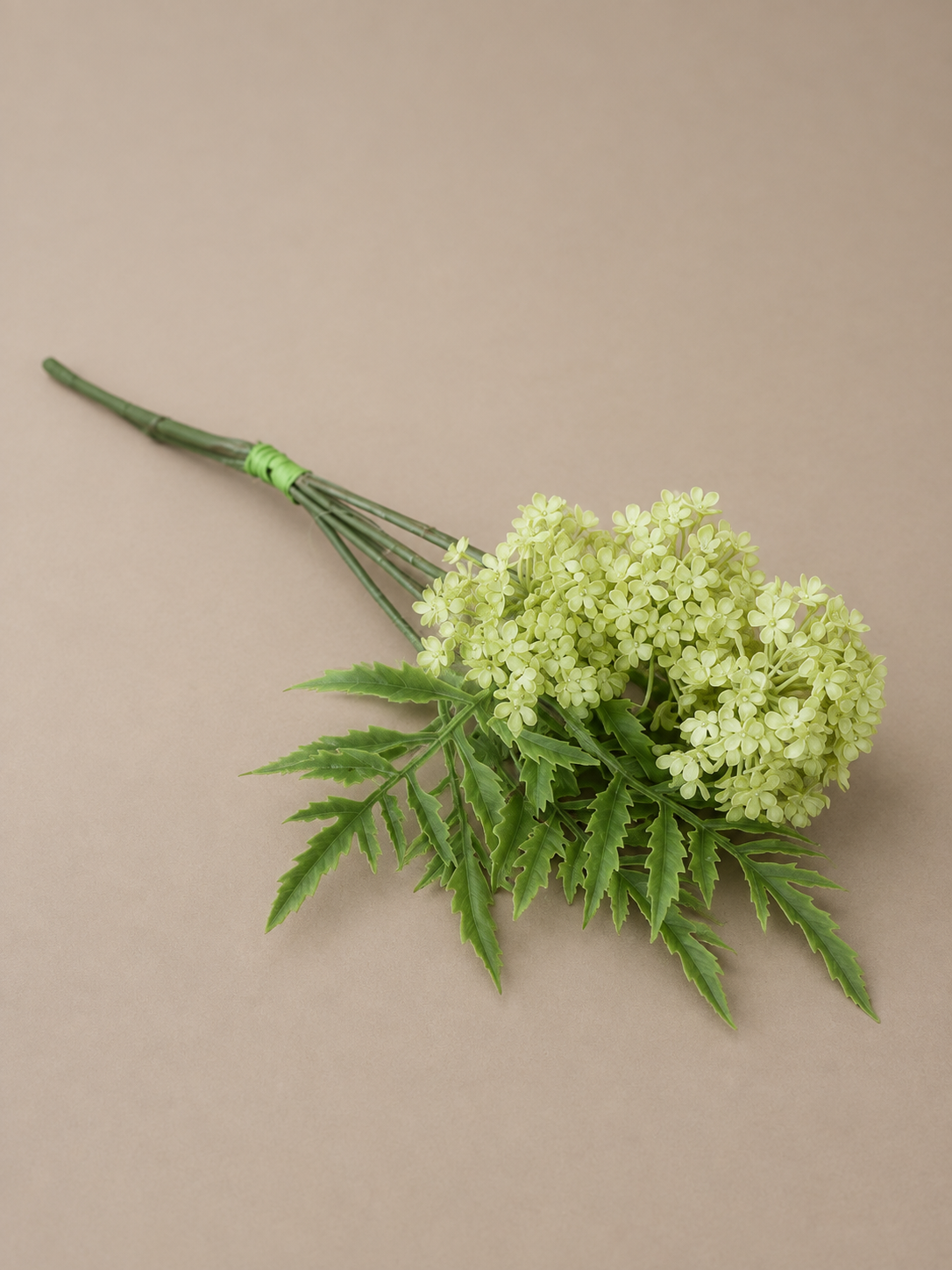 Schneeball-Bouquet grün 30 cm